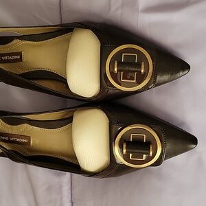 Brown leather heels  with toe detail